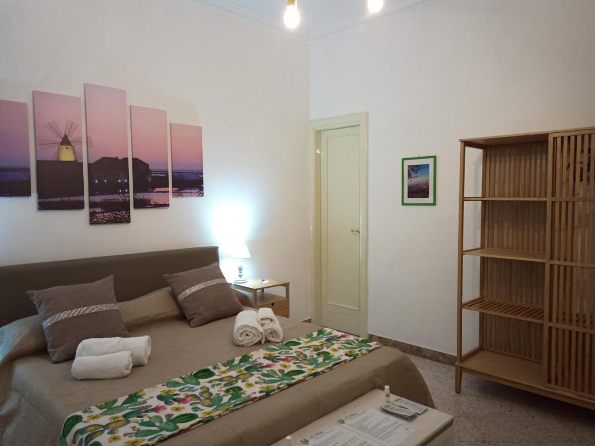 Casa Vacanze Ni Nuccia Trapani Exterior foto